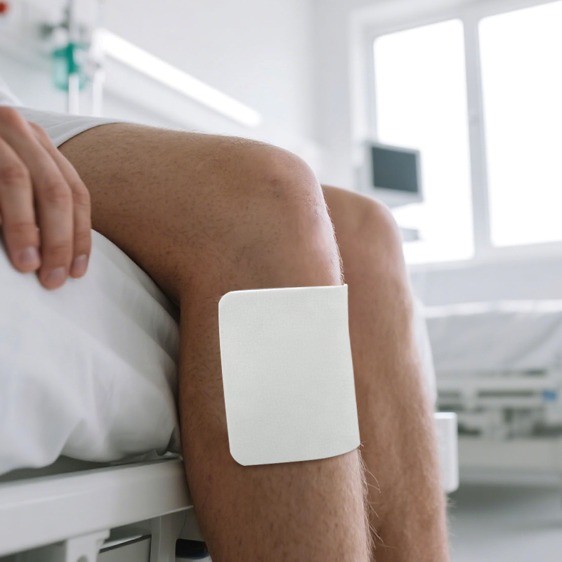 Silicone Foam Dressing LITE absorbs exudate efficiently for moist wound healing